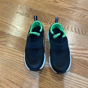 Kids shoes